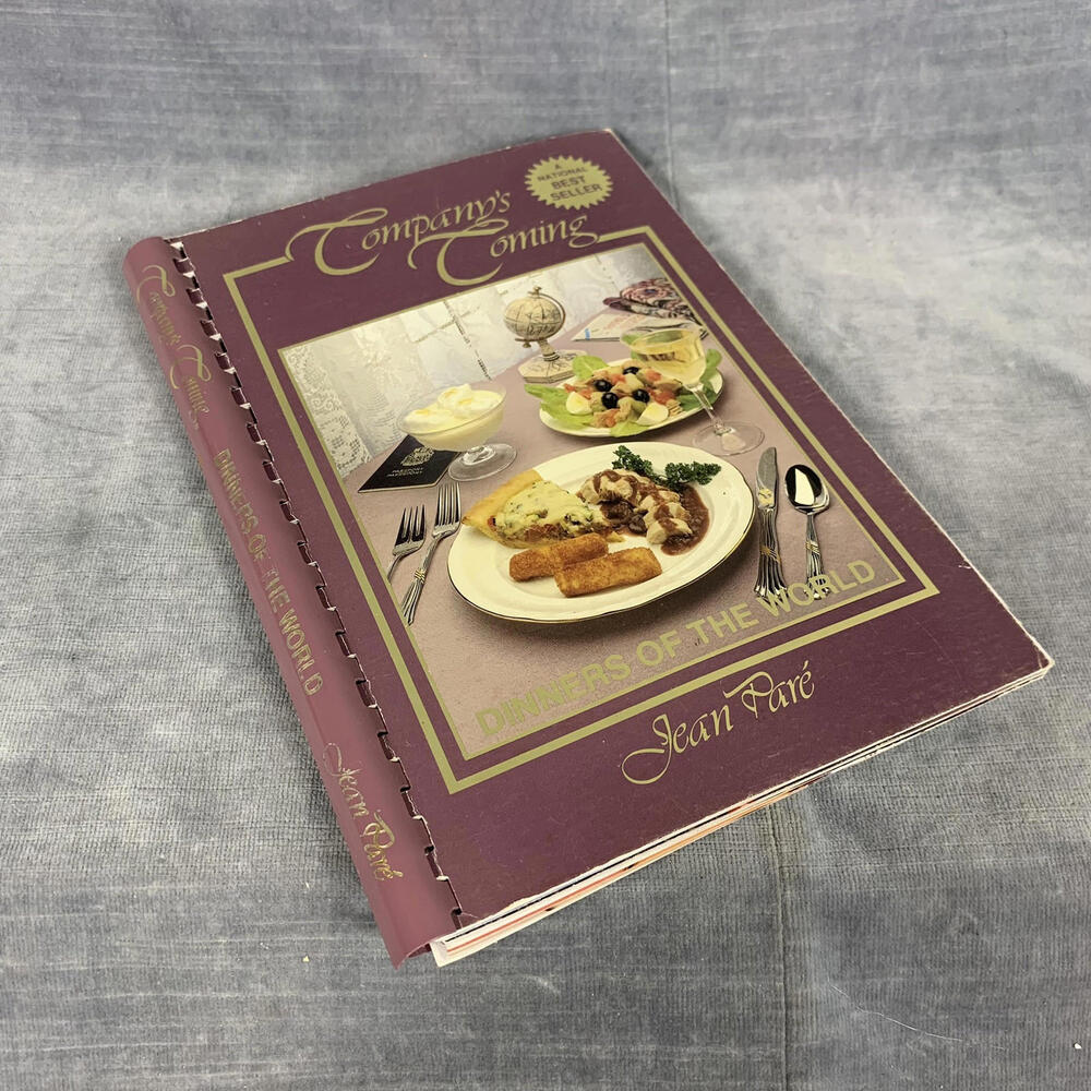 Company's Coming Dinners of the World 1991 Vintage Cookbook by Jean Paré